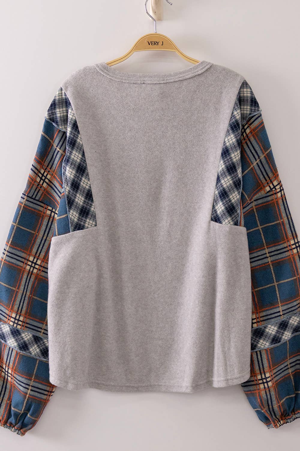 Contrast Plaid Sleeve Top