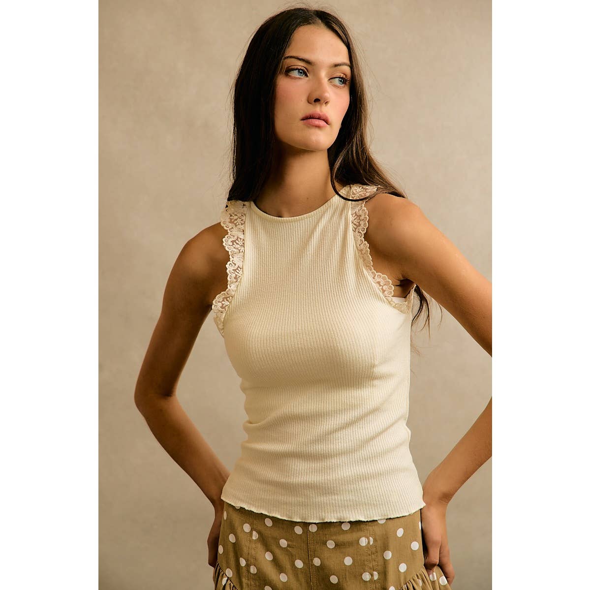 LACE RIBBED SLEEVELESS HALTER TOP